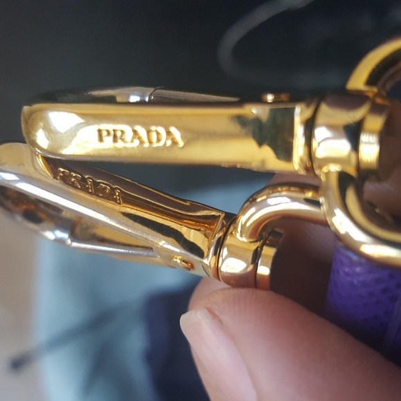 Prada bag Year 2012😊@ - Picture 5 of 8